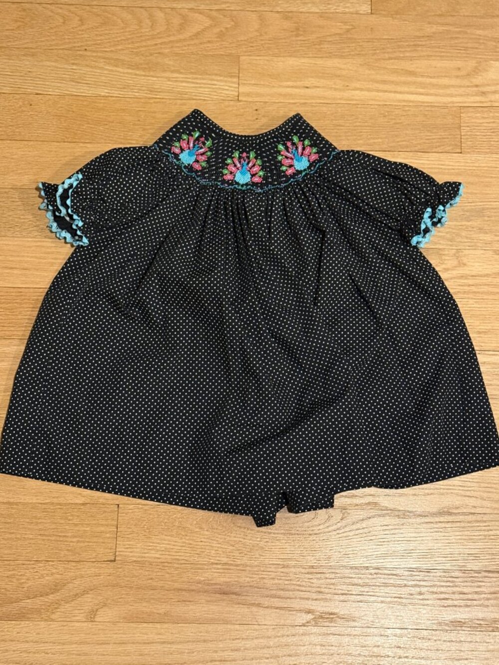 Stellybelly Hand Smocked Polka Dot Dress Girls 4T Embroidered